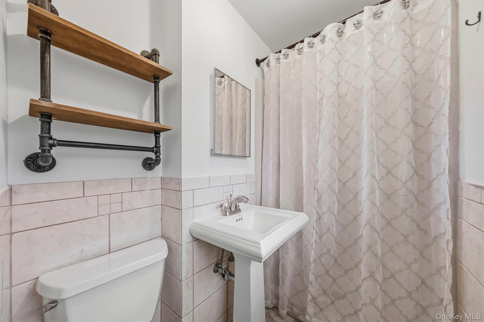 127 Croton Avenue – For Sale photo 16