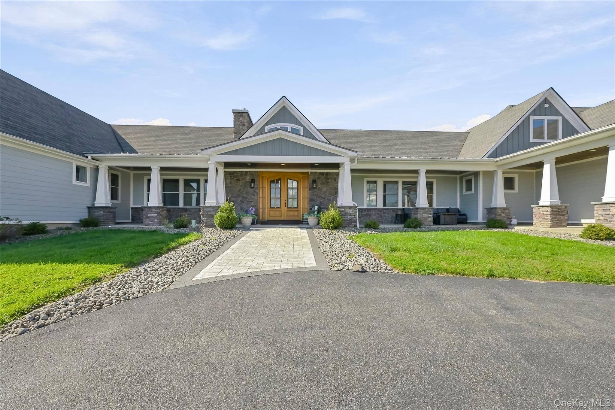 39 Everett Road – For Sale photo 2