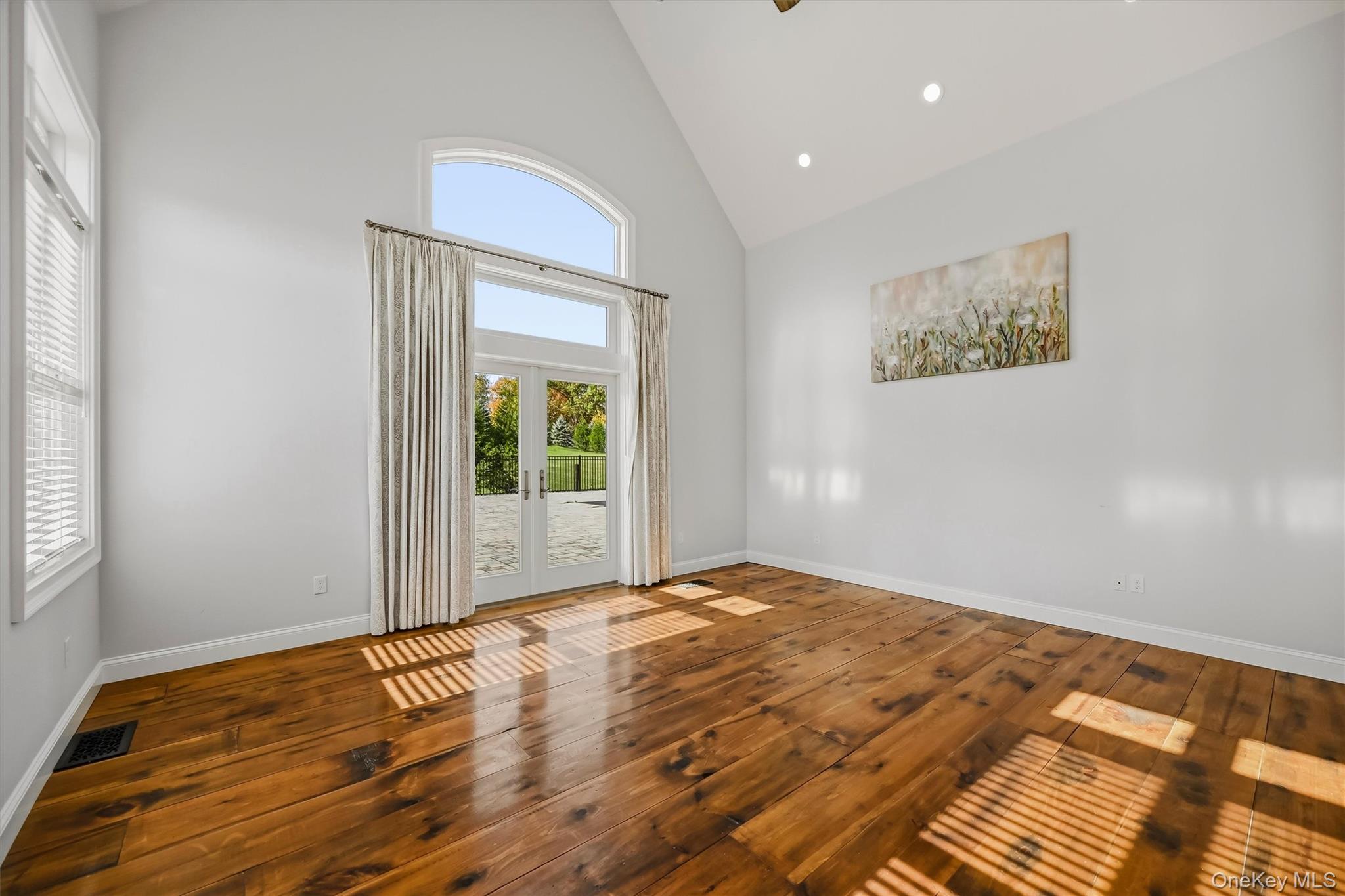 39 Everett Road – For Sale photo 16