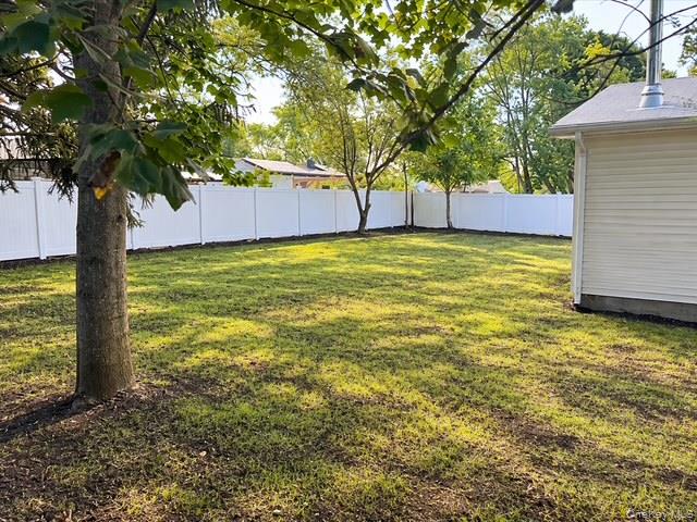 2909 Falcon Avenue – For Sale photo 10
