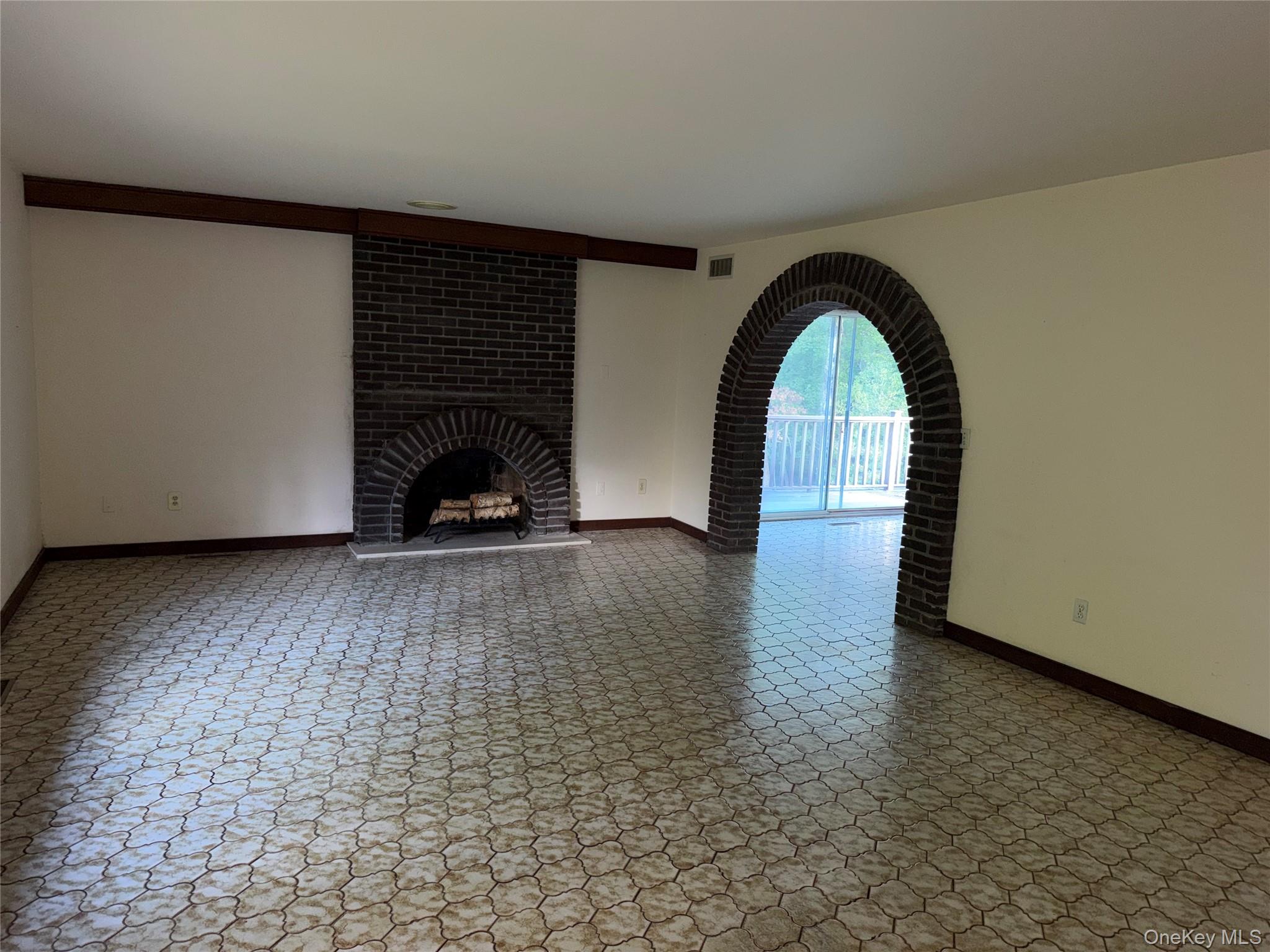 620 Pleasure Drive – For Sale photo 4