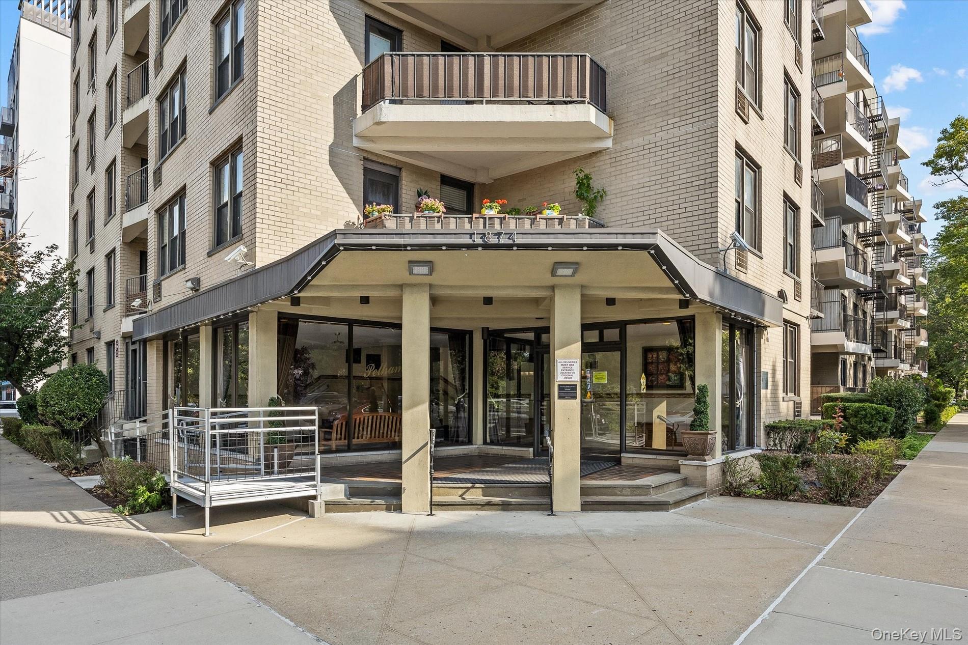 1874 Pelham Parkway S, Unit 2R photo 25
