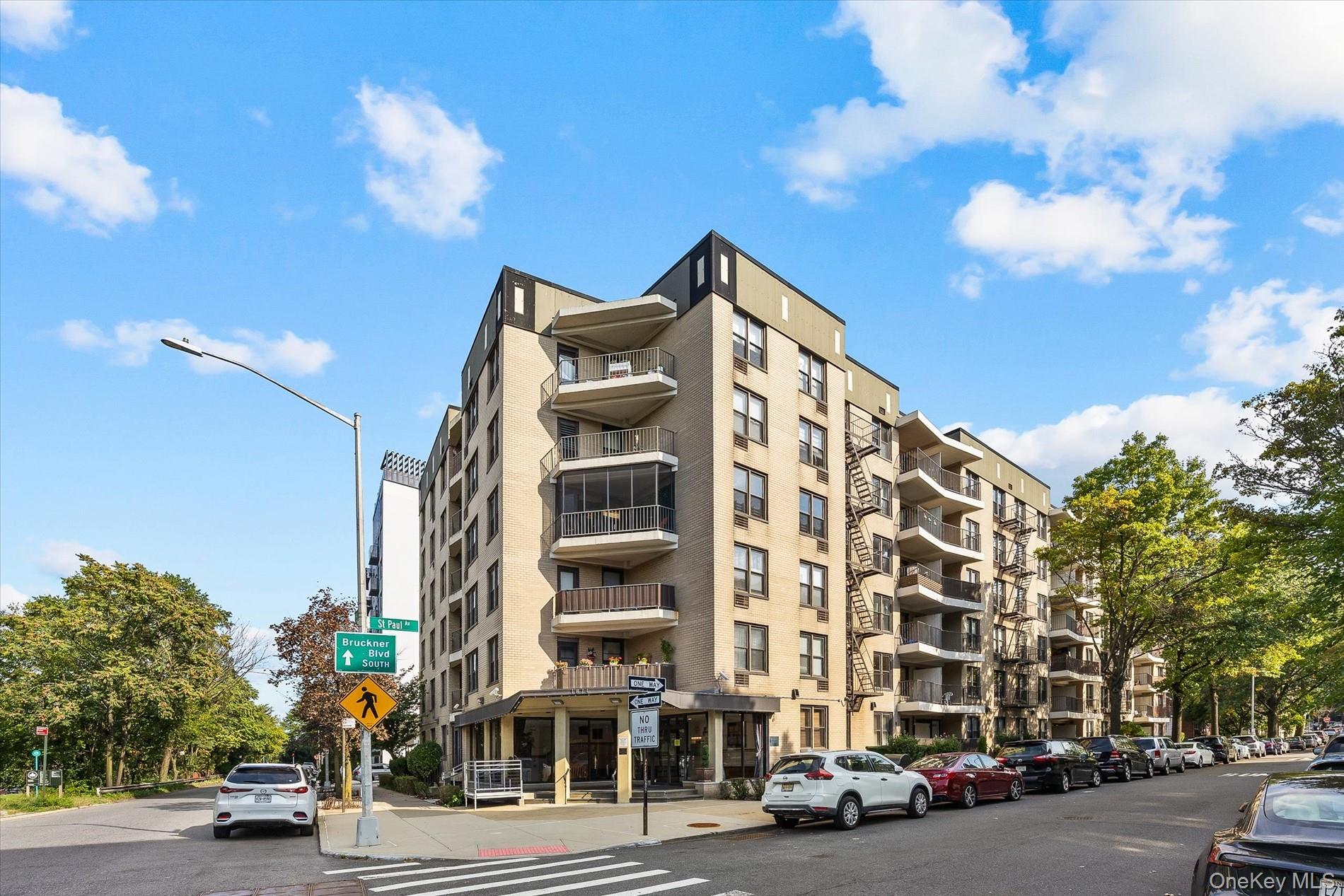 1874 Pelham Parkway S, Unit 2R
