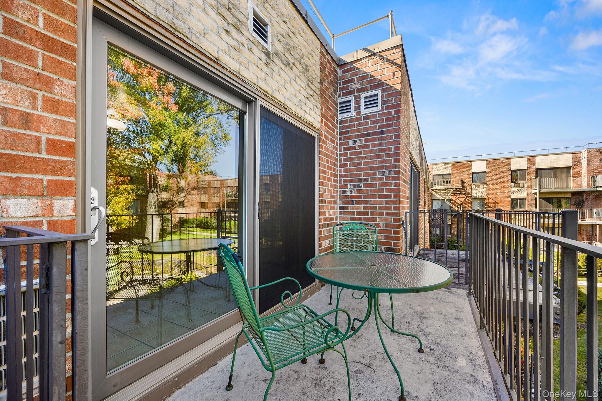115 Dehaven Drive, Unit 306 photo 18