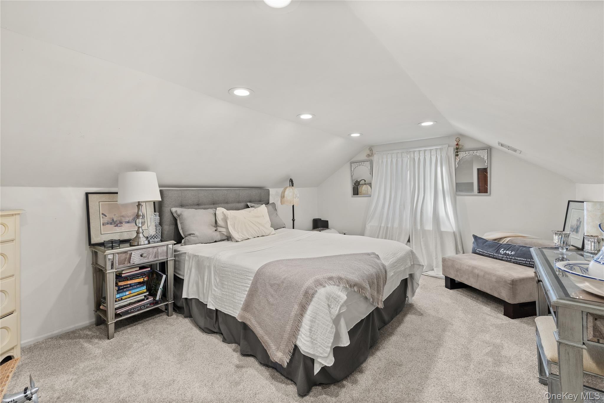 3 Lewis Circle – For Sale photo 11