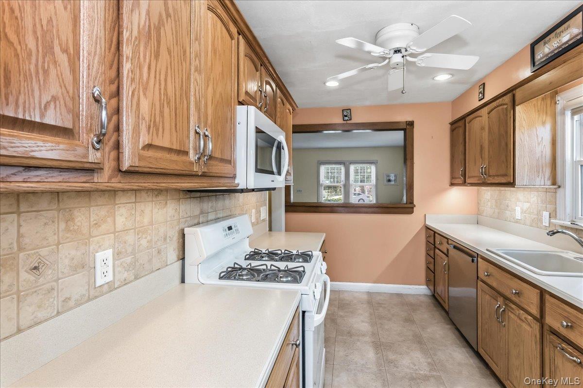 2527 Yorktown Street – For Sale photo 11