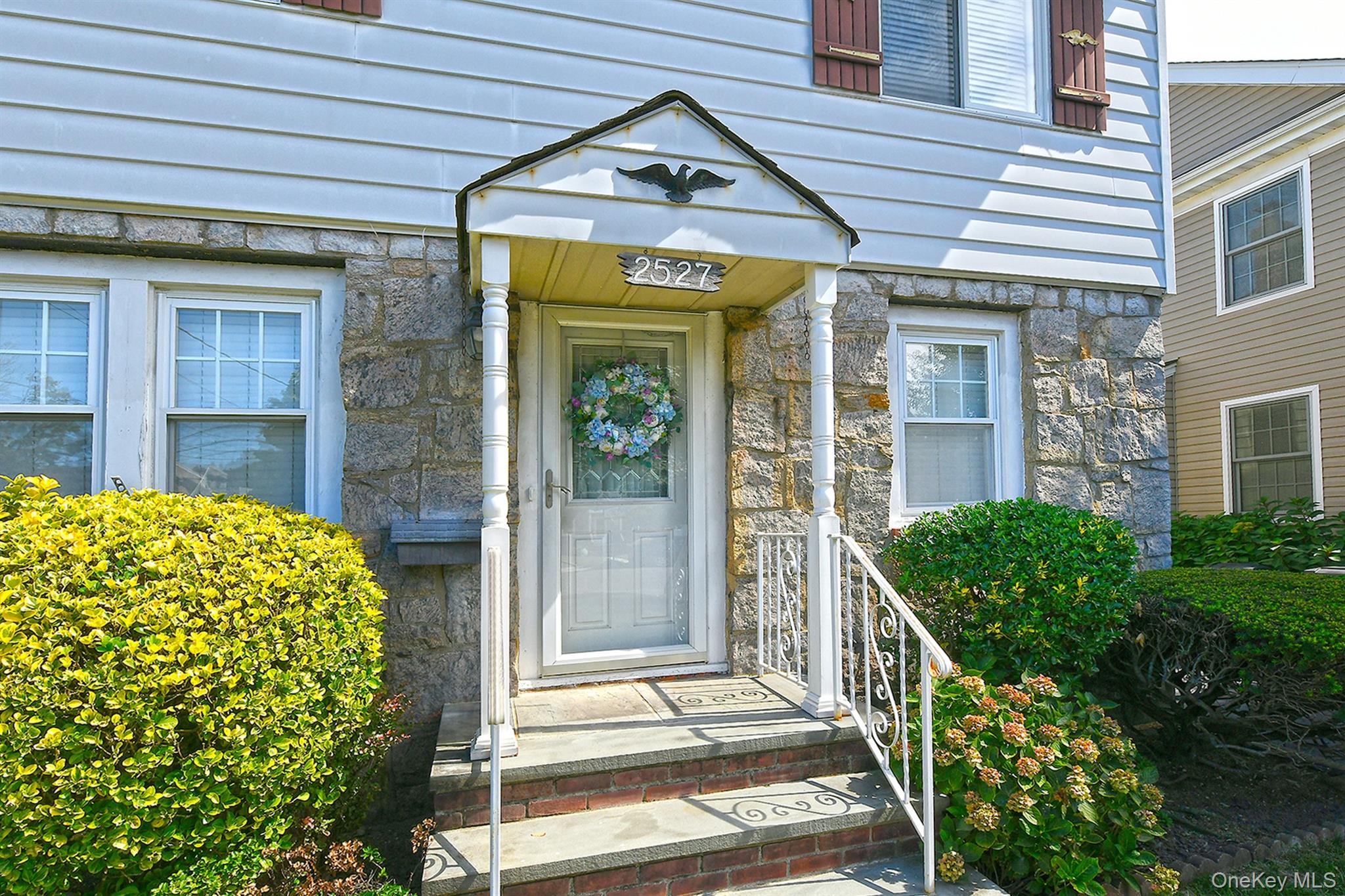 2527 Yorktown Street – For Sale photo 5