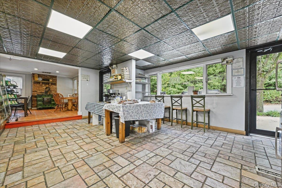147 Landing Road – For Sale photo 8