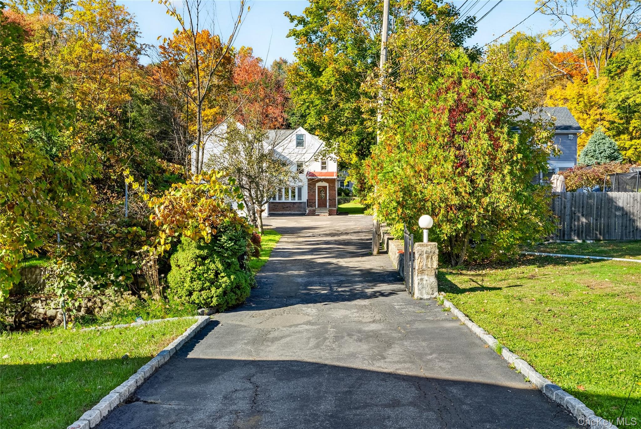 1720 E Main Street – For Sale