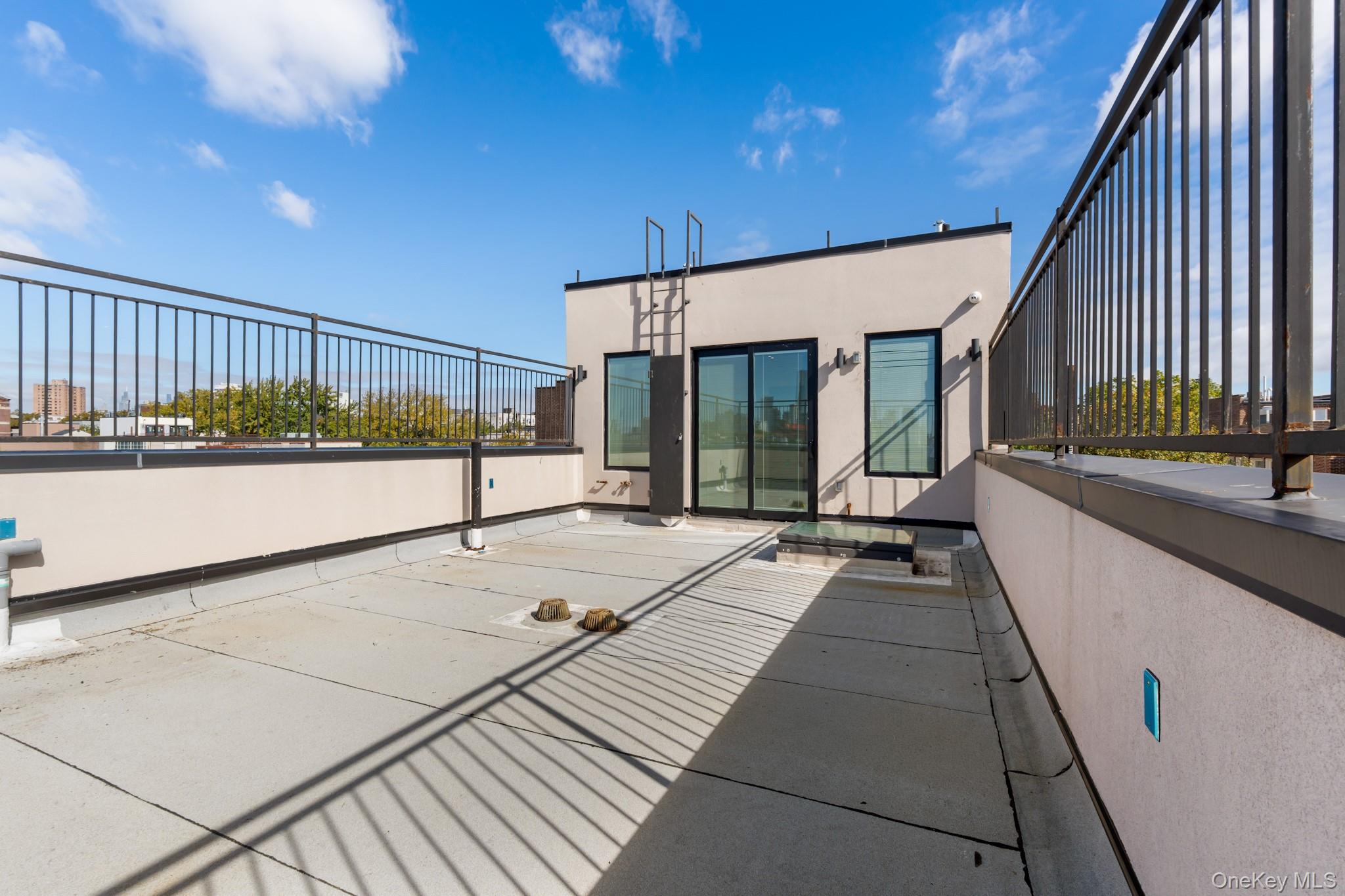 207 Lee Avenue – For Sale photo 40