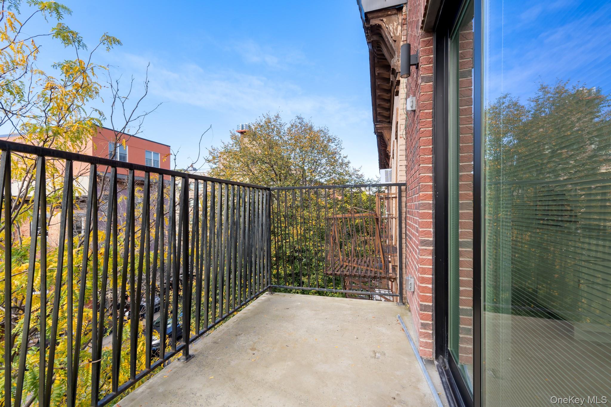 207 Lee Avenue – For Sale photo 15