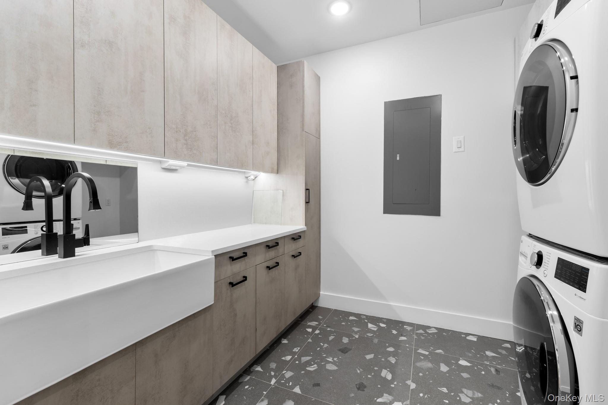 207 Lee Avenue – For Sale photo 19