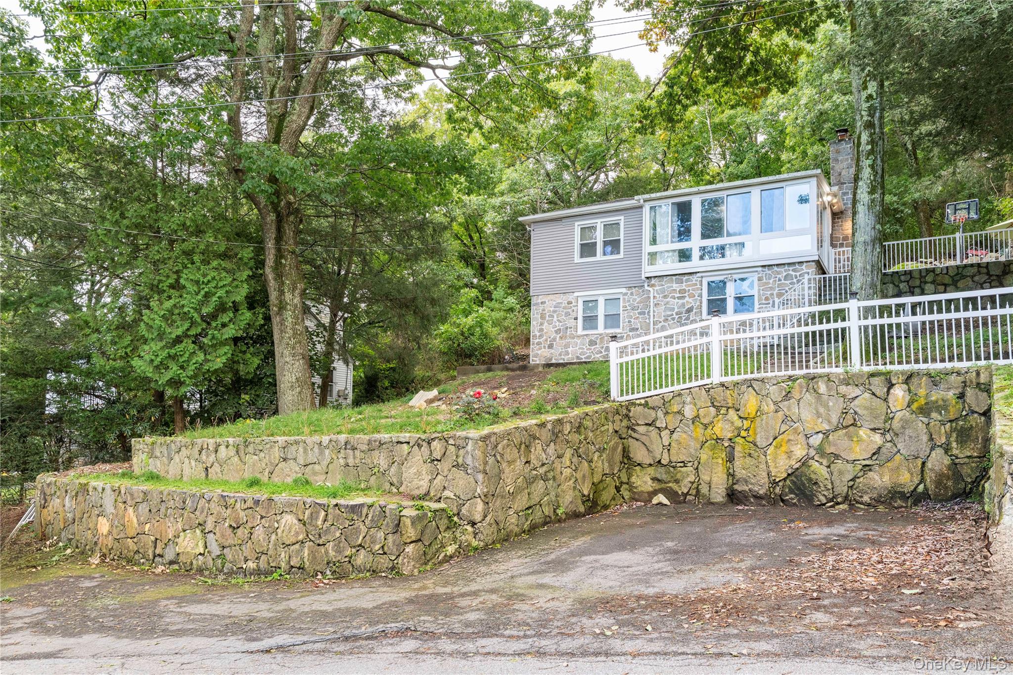 718 Hill Drive – For Sale photo 20