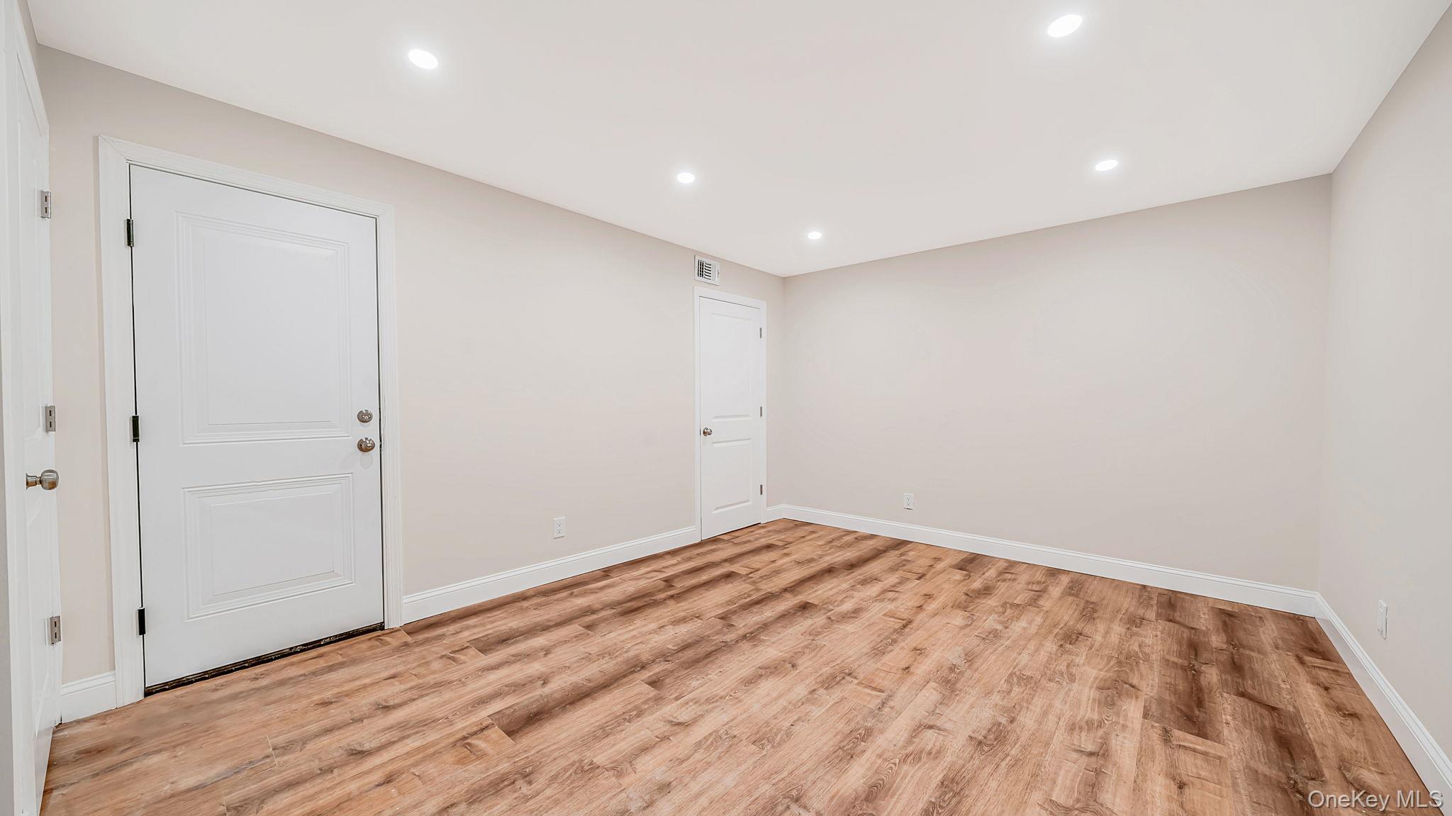 8 Adams Court – For Sale photo 29