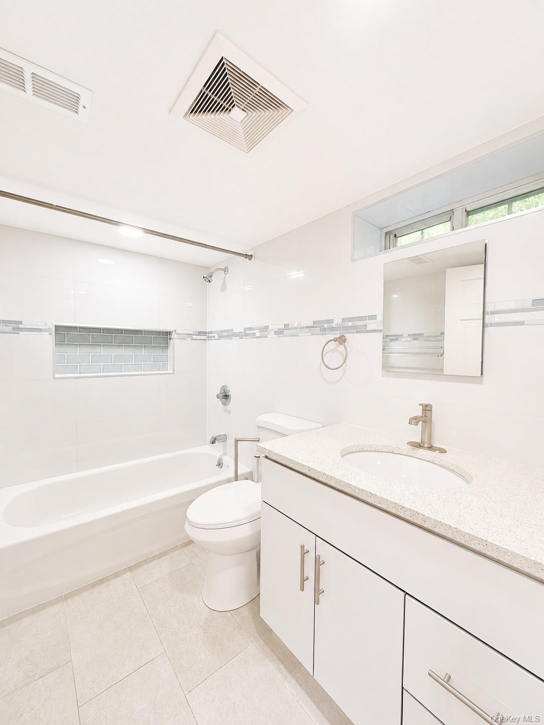 5708 260th Street – For Rent photo 8