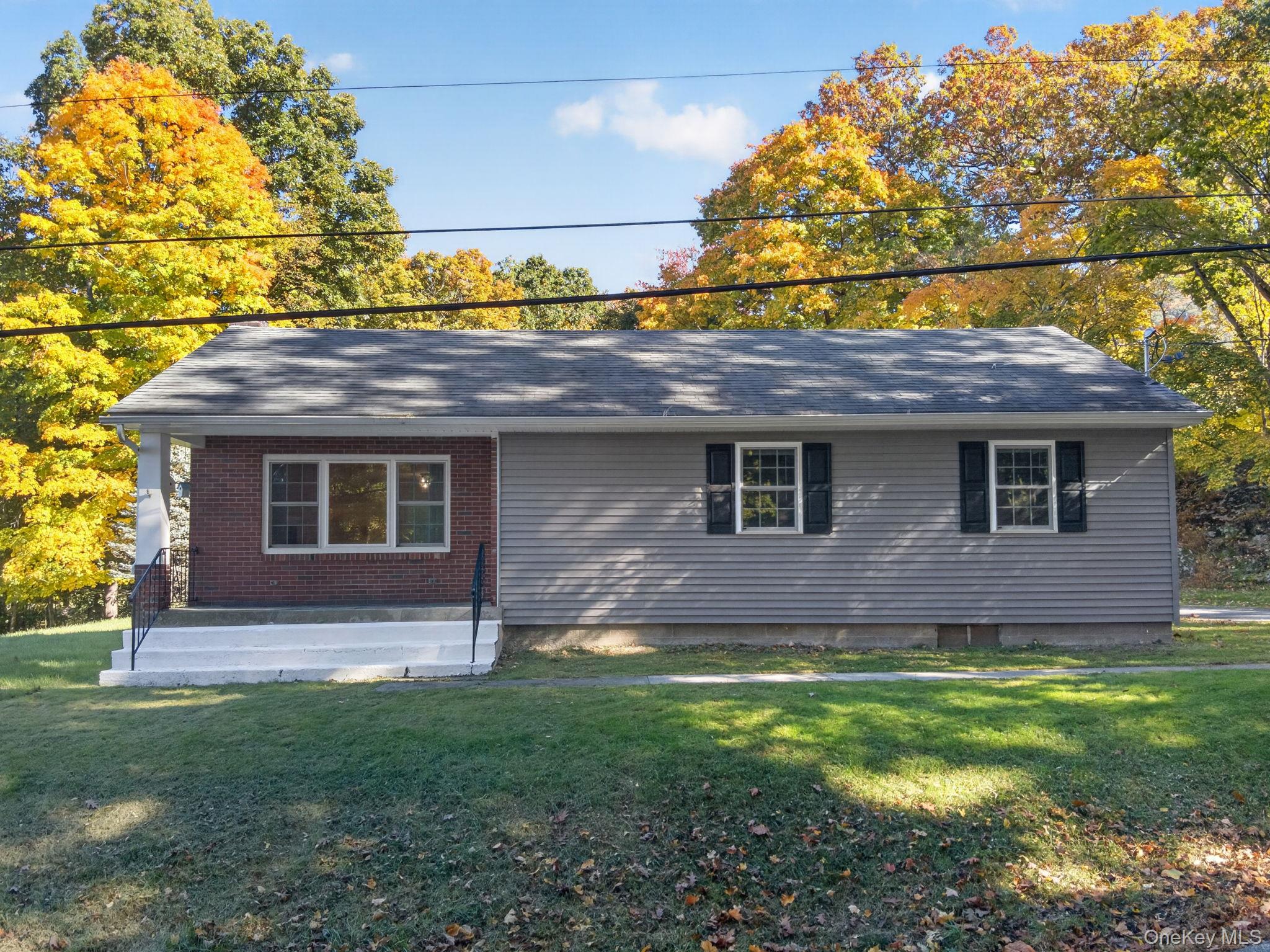 53 Mountain Road – For Sale