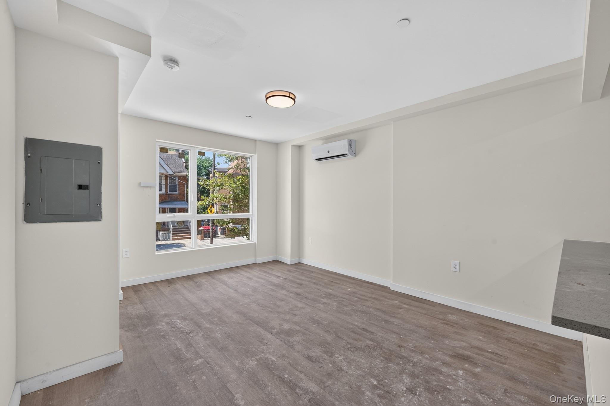 8613 124th Street – For Sale photo 4