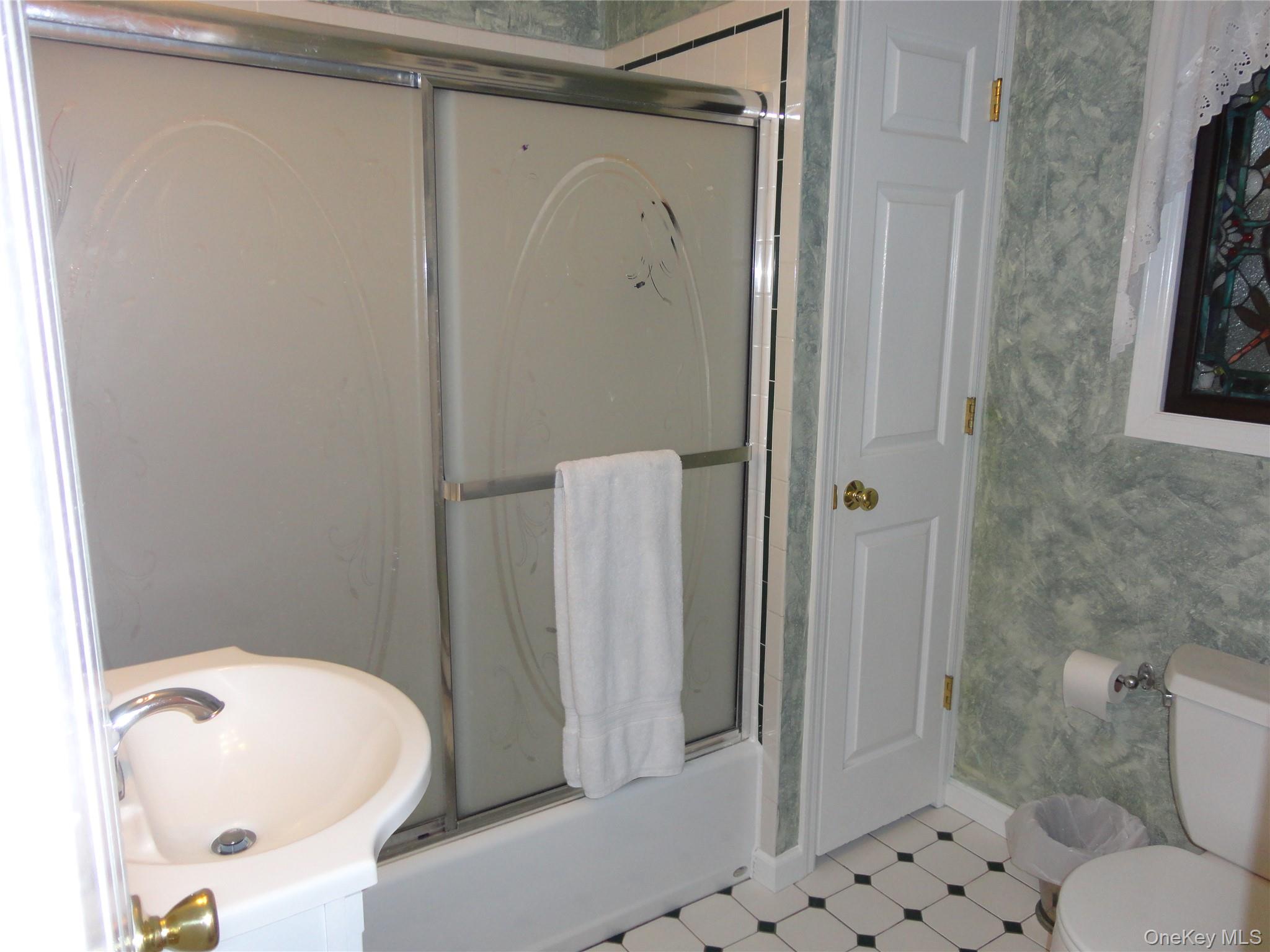 271 Lilac Lane – For Rent photo 15