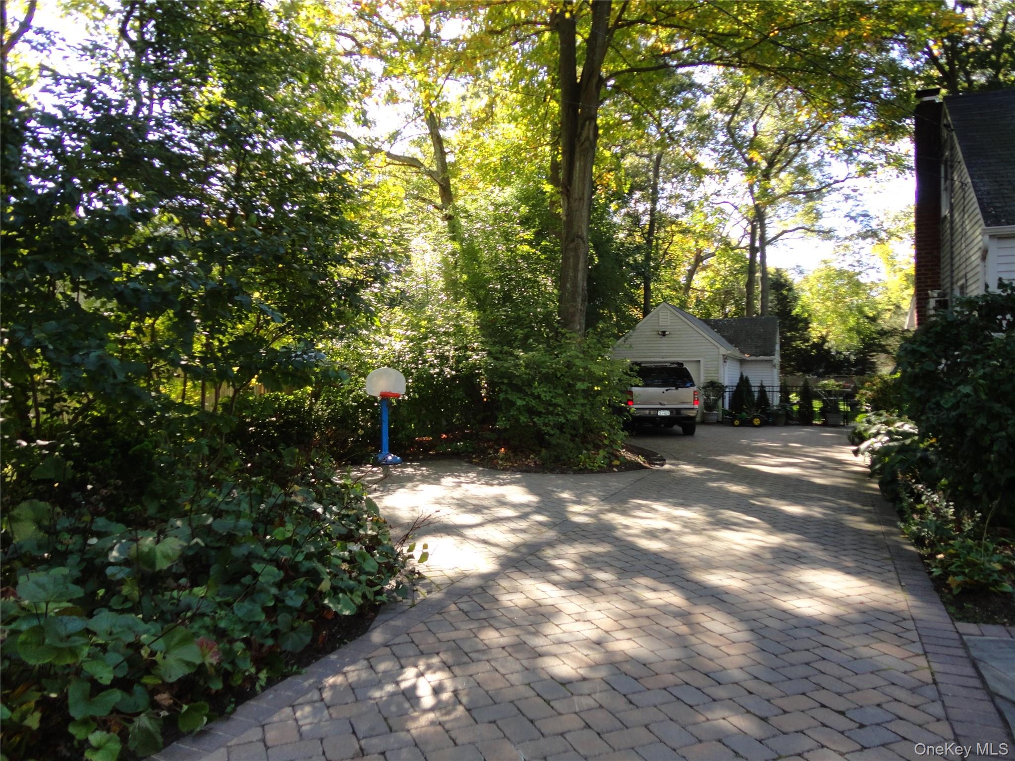 271 Lilac Lane – For Rent photo 5