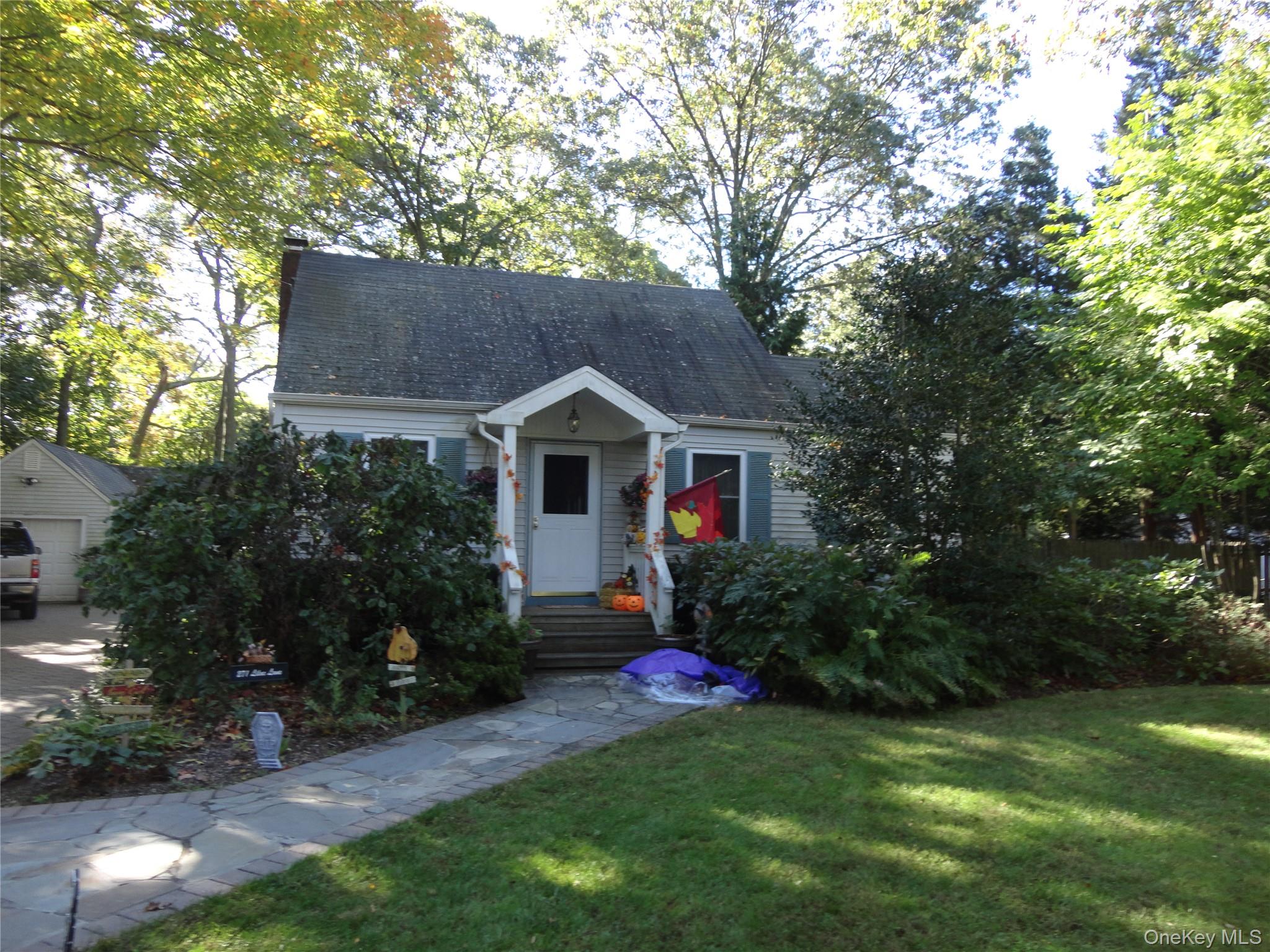 271 Lilac Lane – For Rent
