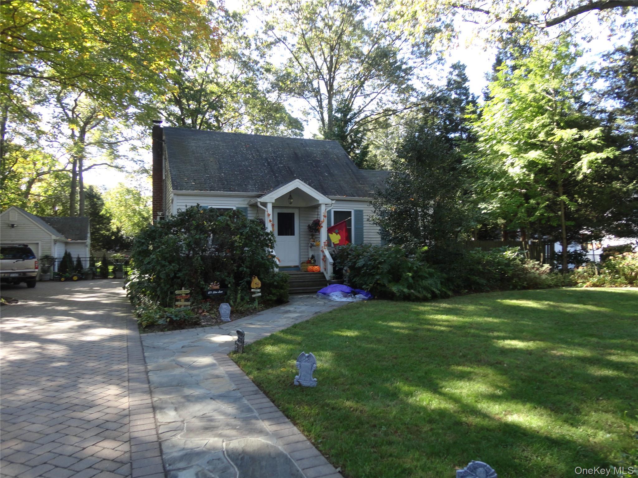 271 Lilac Lane – For Rent photo 31