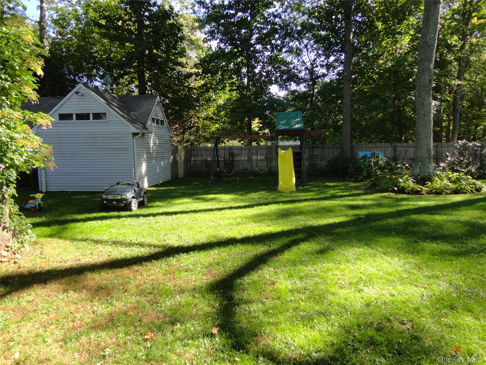 271 Lilac Lane – For Rent photo 28