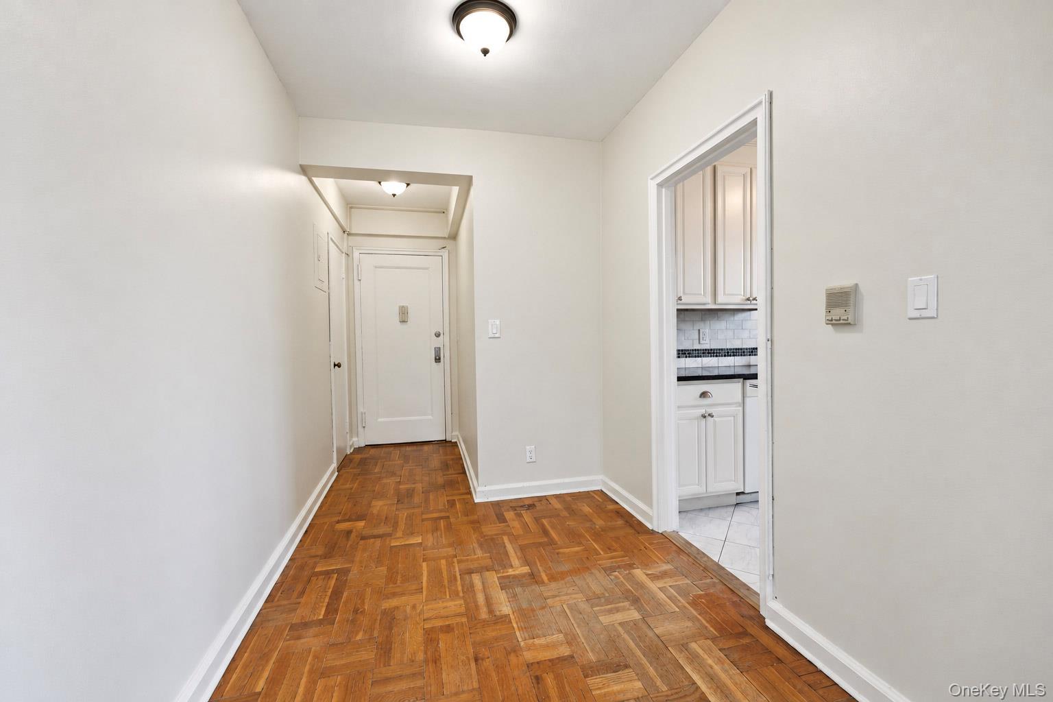 210 Pelham Road, Unit 4D photo 5