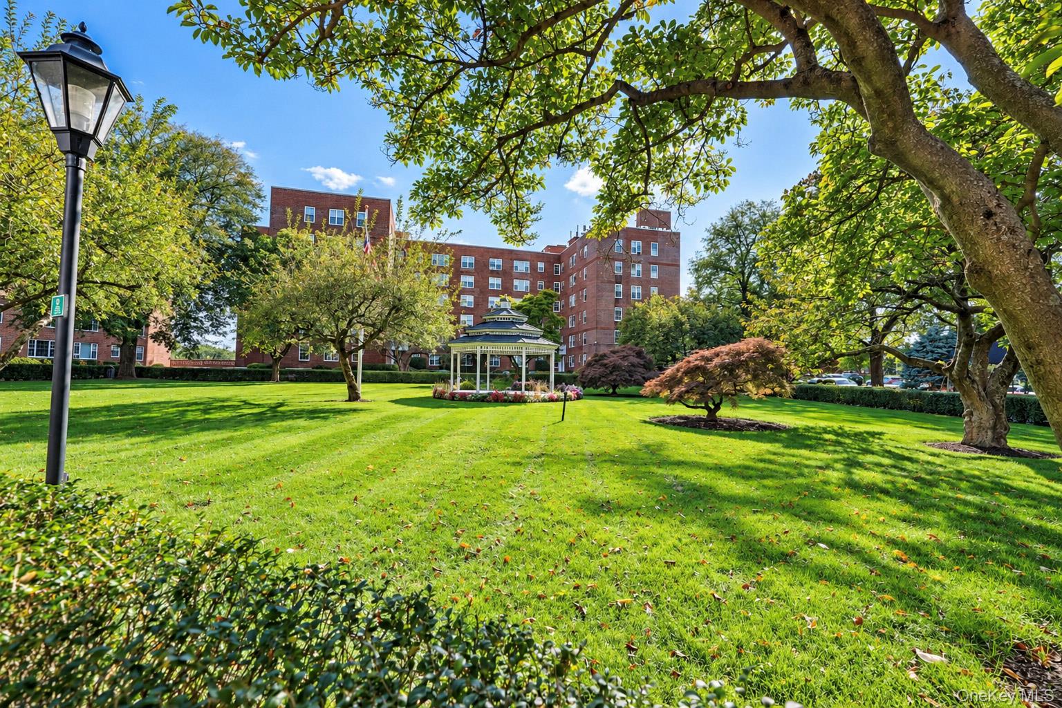 210 Pelham Road, Unit 4D photo 2