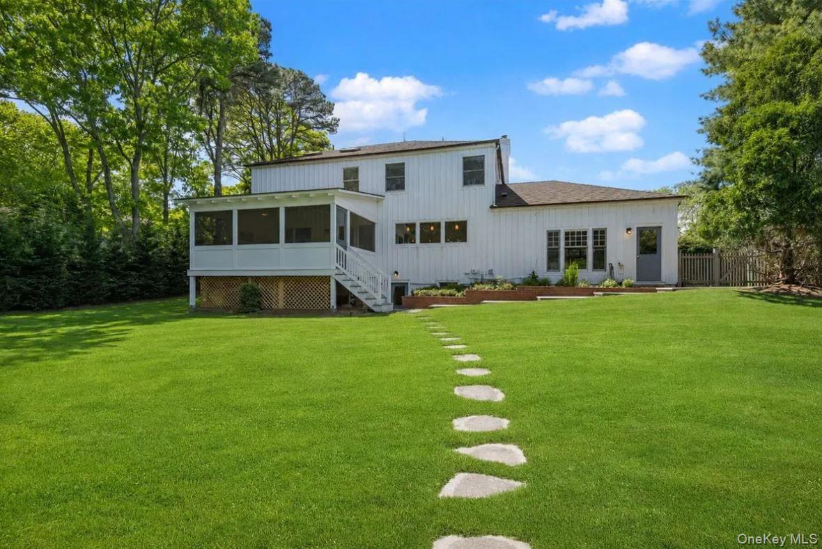 100 Wainscott NW Road – For Sale photo 6