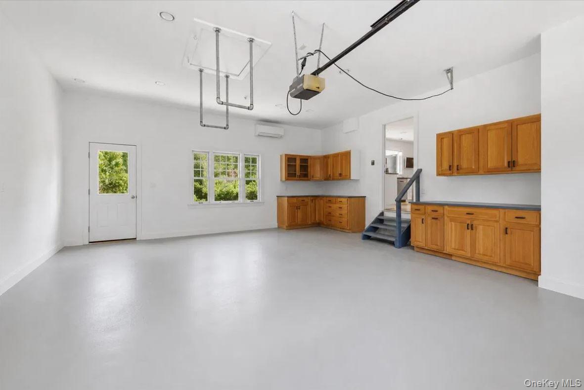 100 Wainscott NW Road – For Sale photo 27