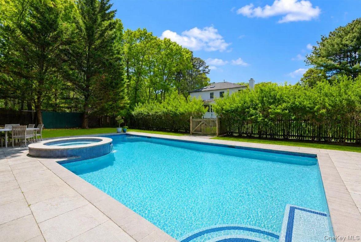 100 Wainscott NW Road – For Sale photo 35