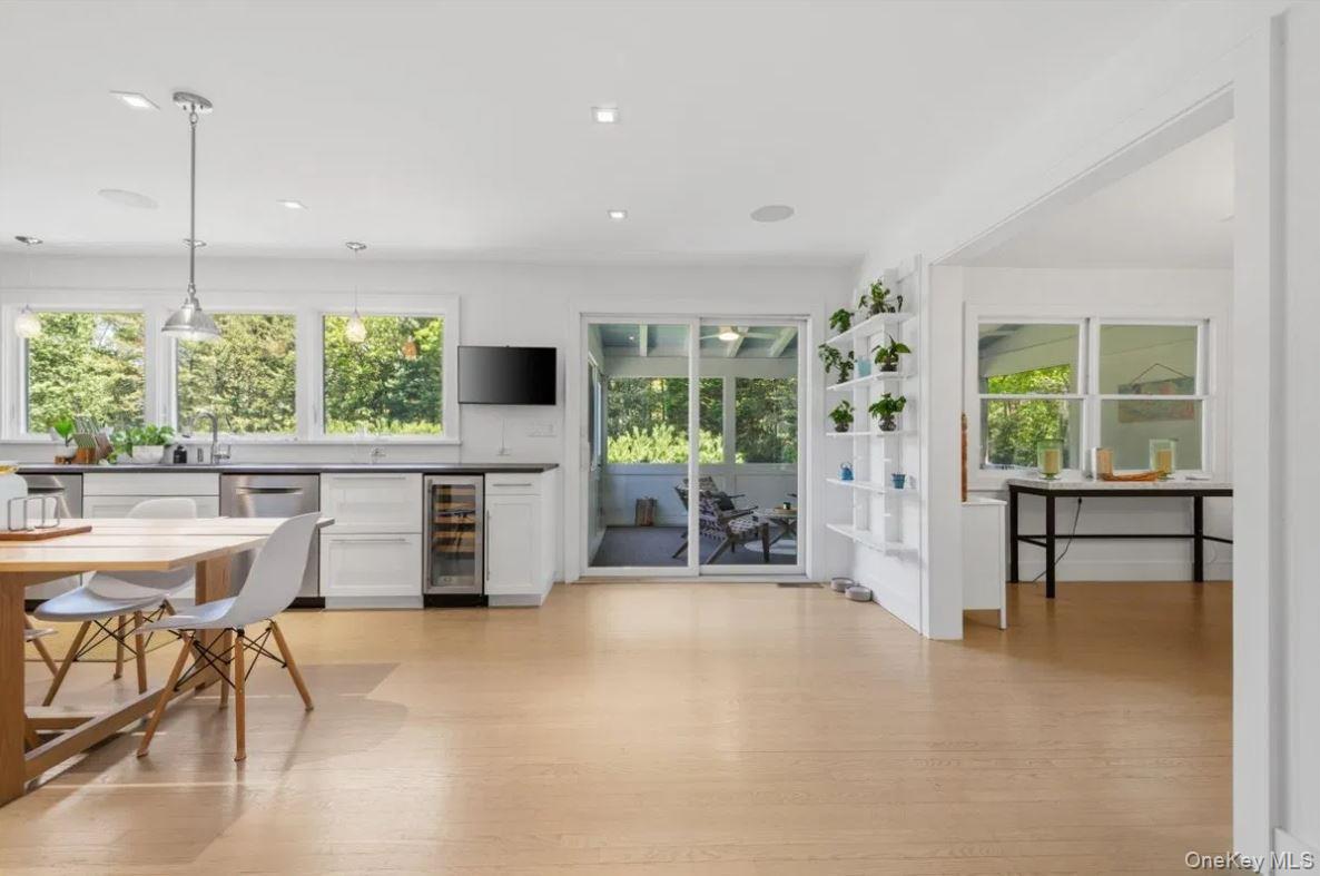 100 Wainscott NW Road – For Sale photo 15