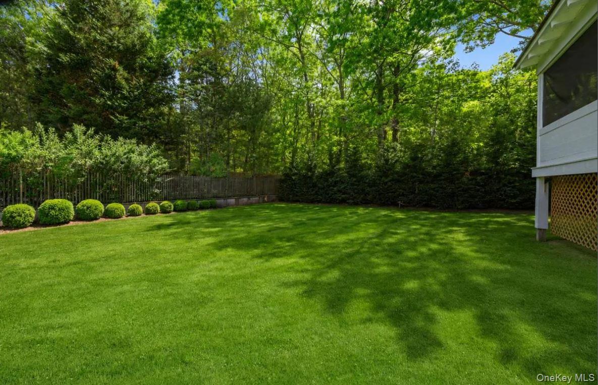 100 Wainscott NW Road – For Sale photo 34