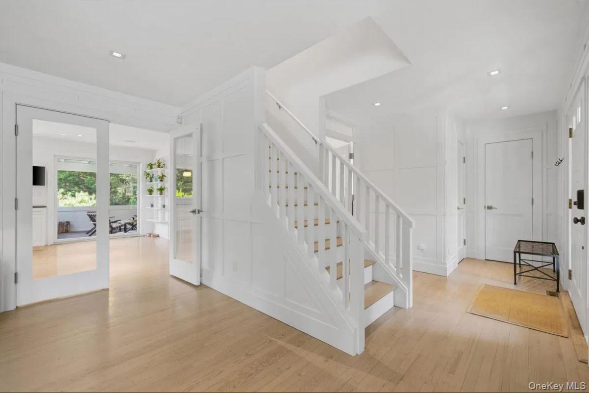 100 Wainscott NW Road – For Sale photo 13