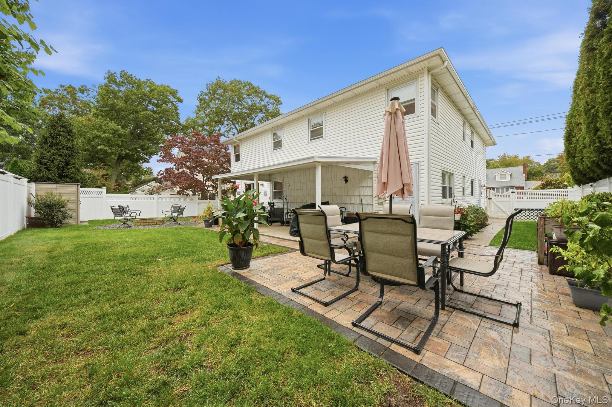 1523 Dewey Avenue – For Sale photo 22