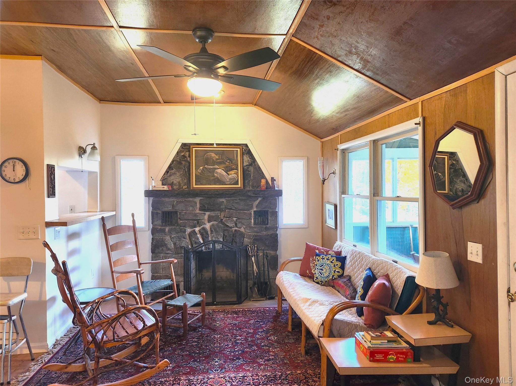 29 Mohawk Trail – For Sale photo 7