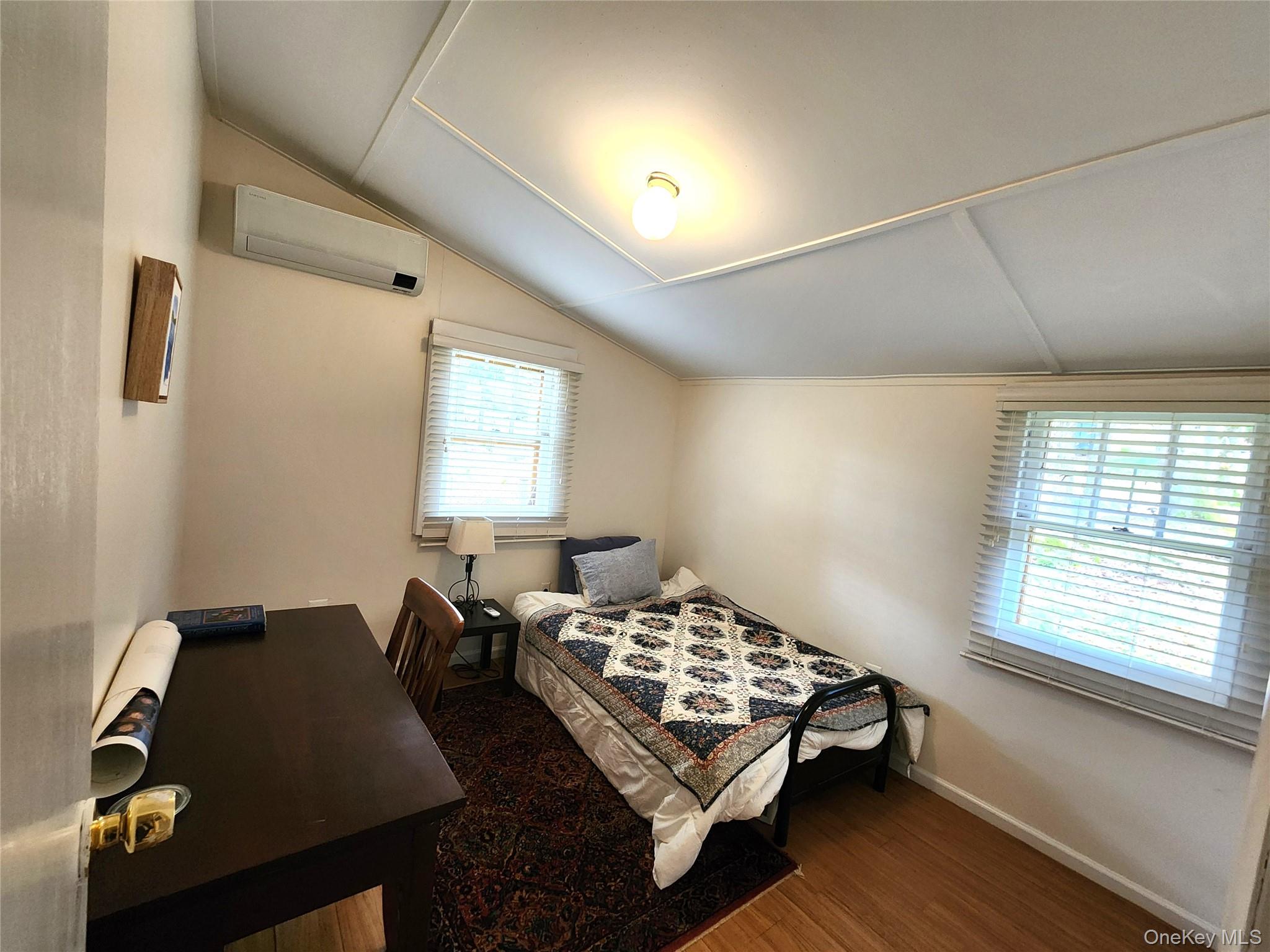 29 Mohawk Trail – For Sale photo 14