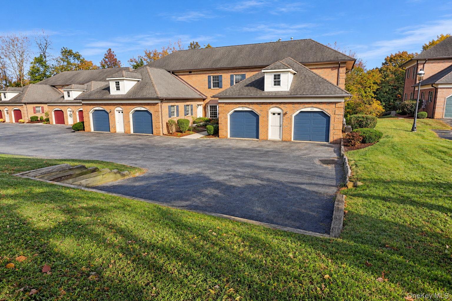 103 High Point Circle – For Sale photo 2
