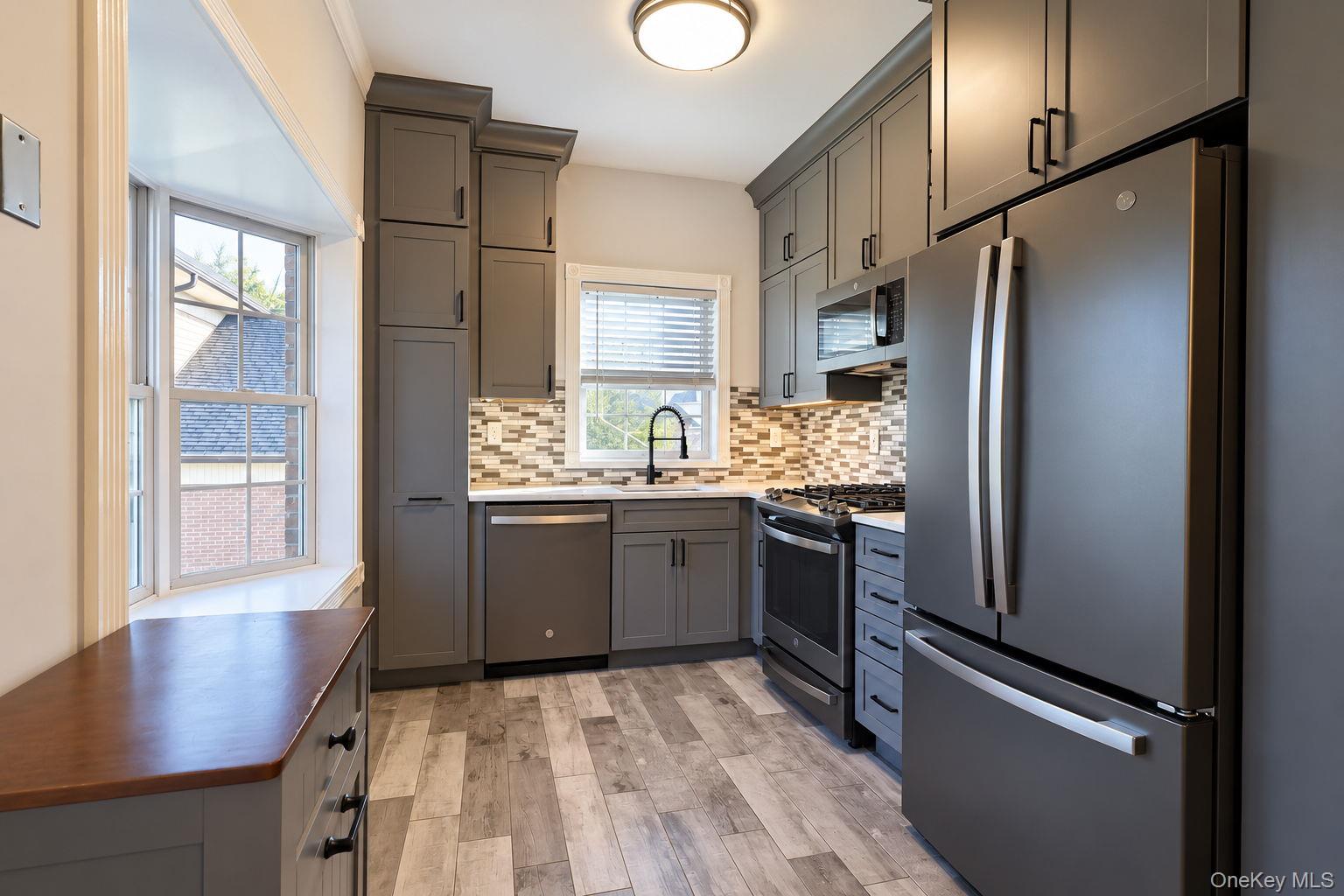 103 High Point Circle – For Sale photo 12