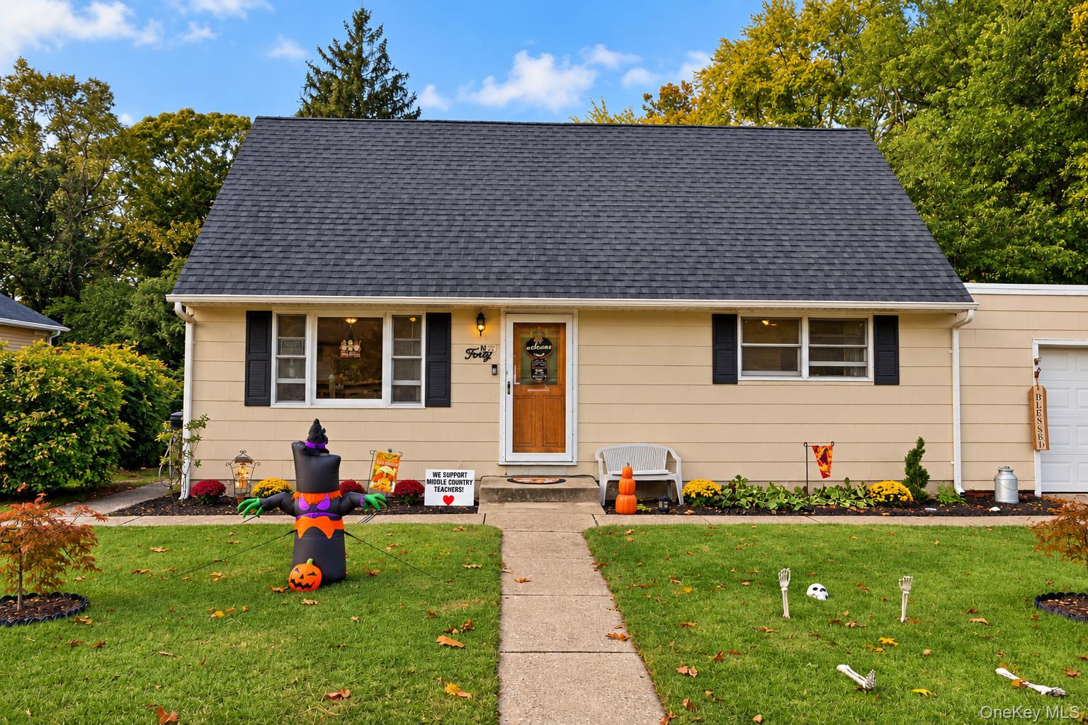 40 Marshall Drive – For Sale photo 2