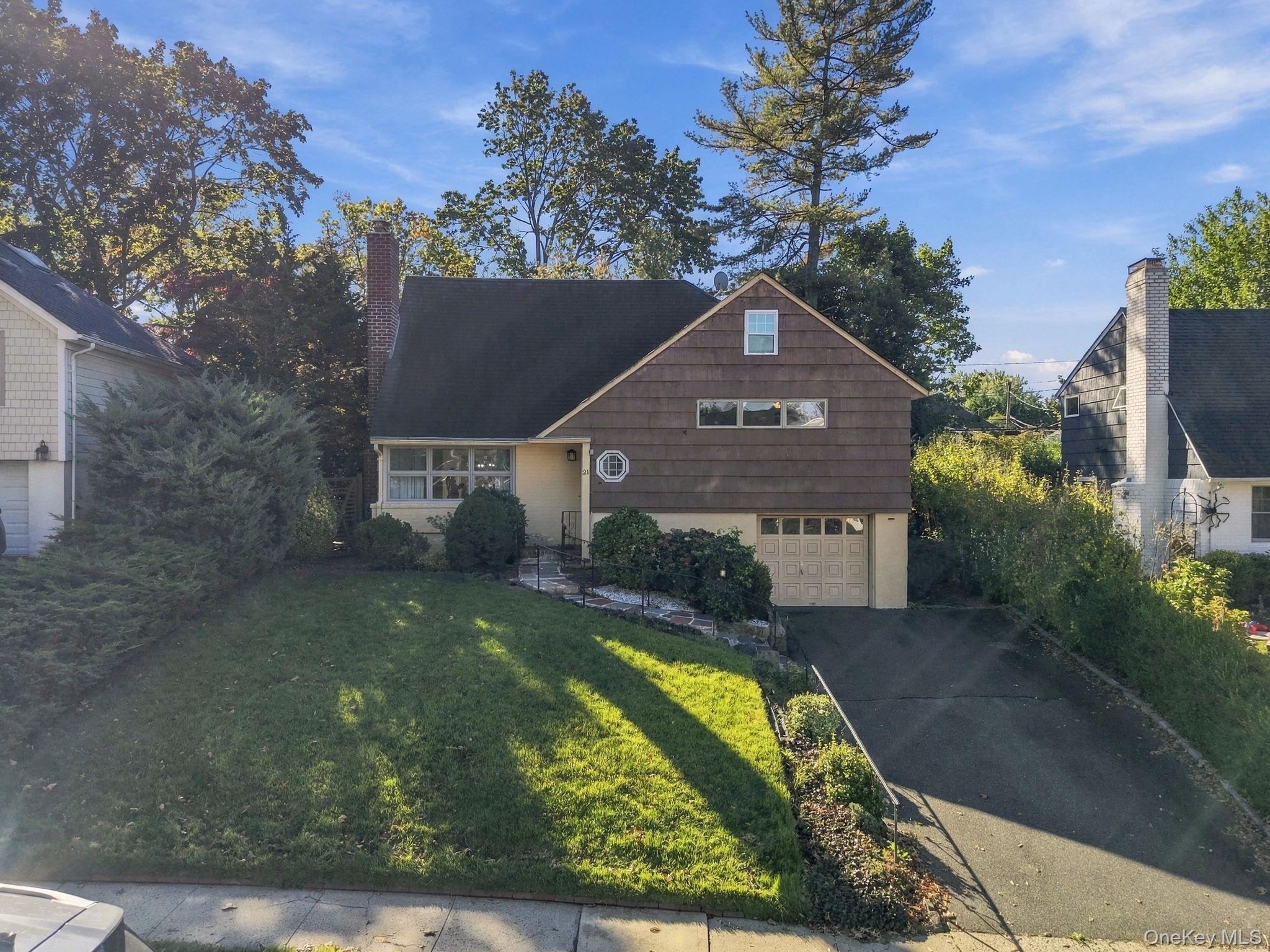 21 Revere Road – For Sale photo 3