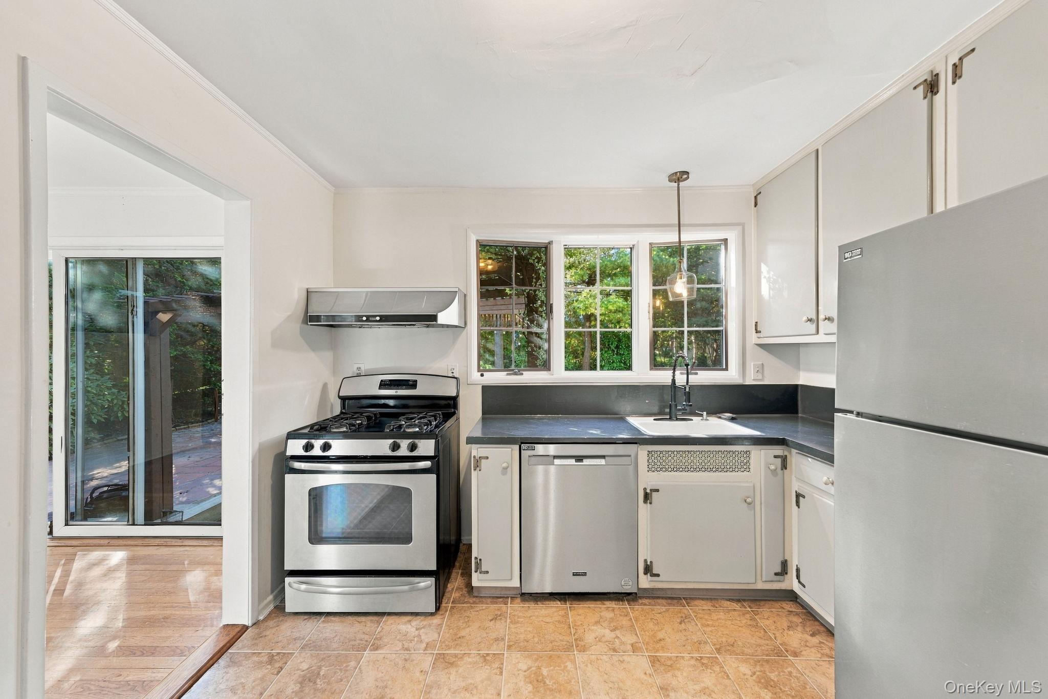 21 Revere Road – For Sale photo 14