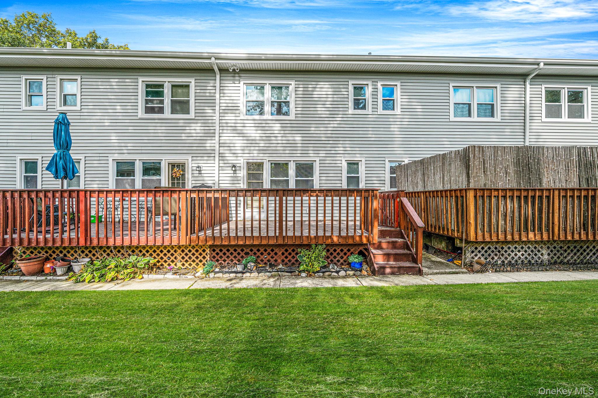 126 Cardinal Lane, Unit 126 photo 21