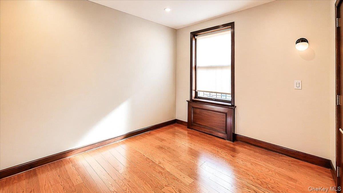 83-80 118th Street, Unit 4A photo 22