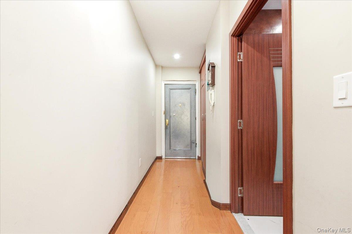 83-80 118th Street, Unit 4A photo 5
