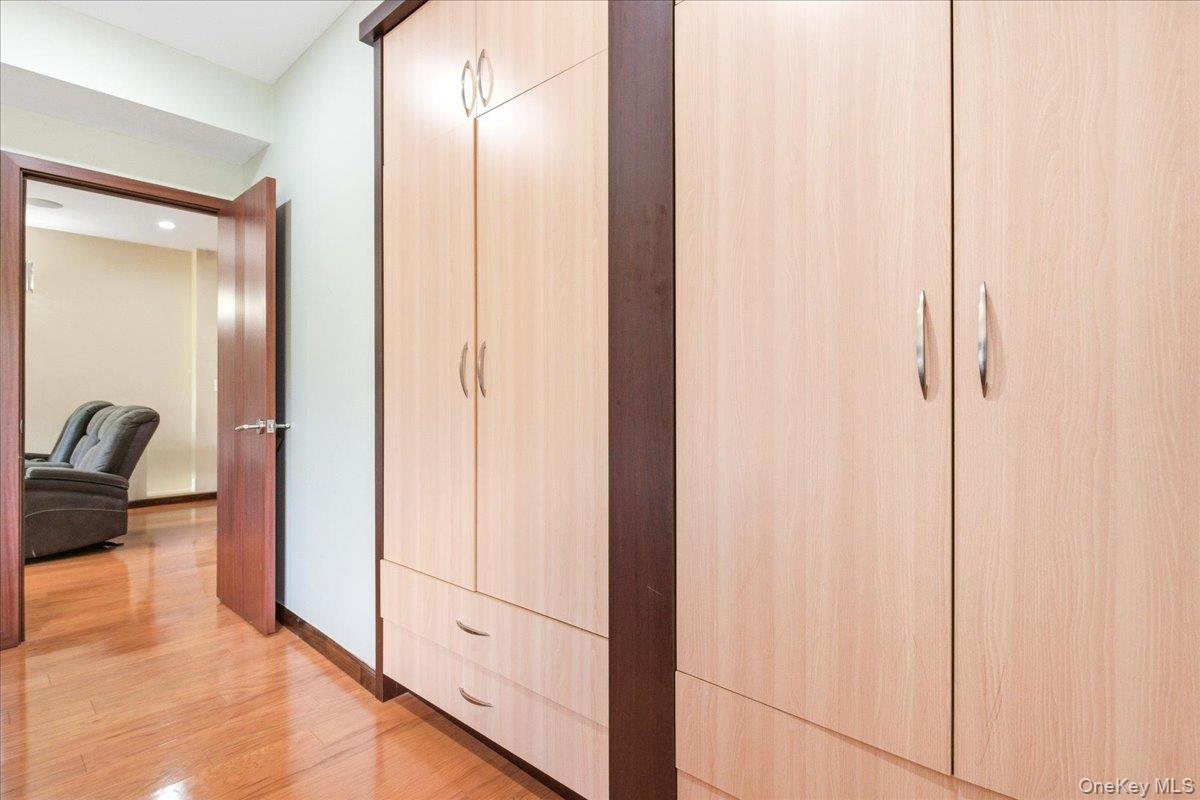 83-80 118th Street, Unit 4A photo 20