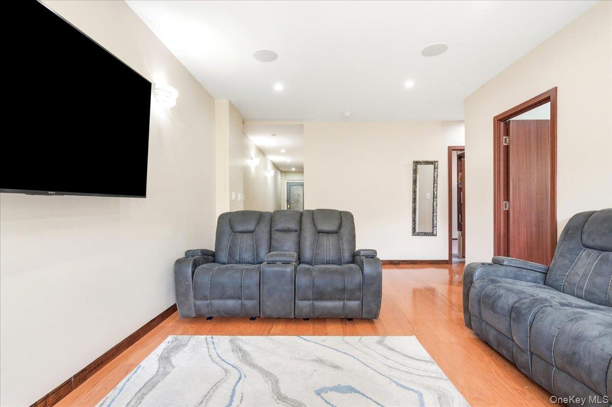 83-80 118th Street, Unit 4A photo 11