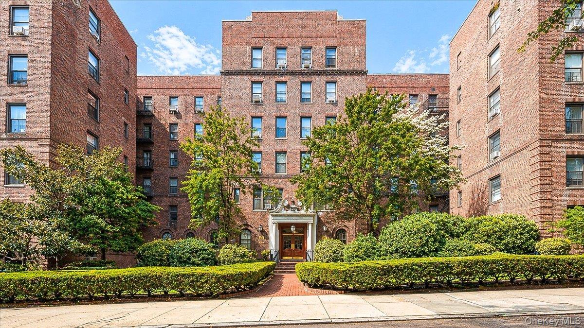 83-80 118th Street, Unit 4A