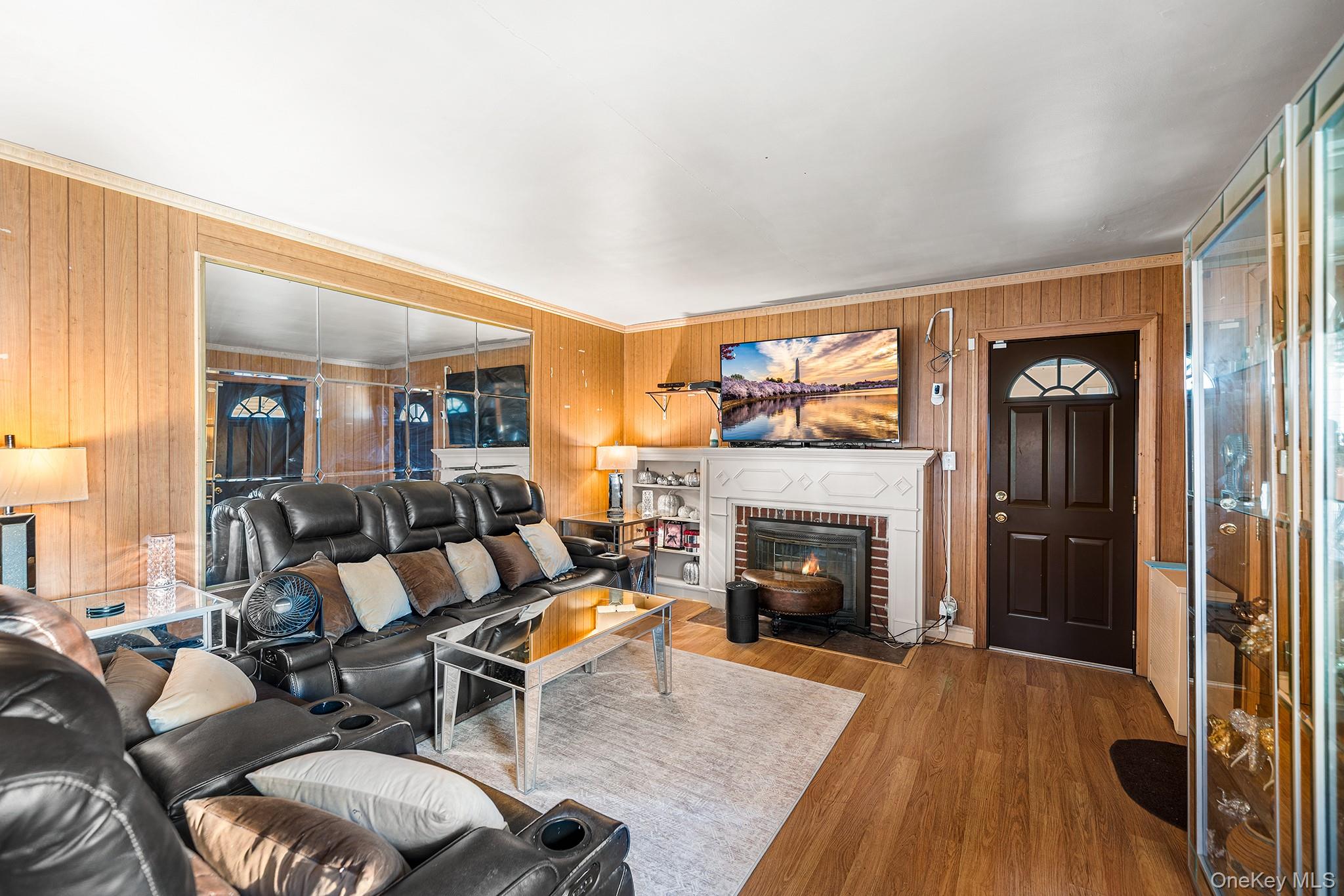 108 Beverly Road – For Sale photo 3