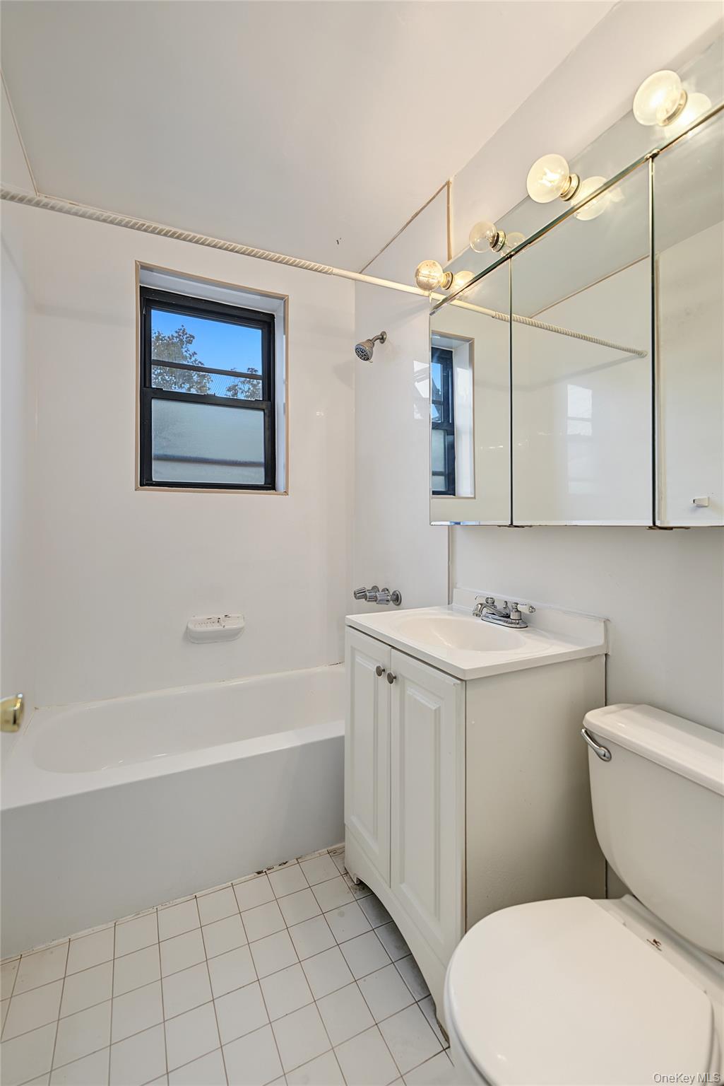 21528 47th Avenue, Unit 2B photo 11